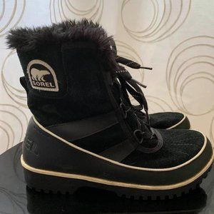 COPY - Sorel Tivoli II Suede Warm Winter Boots Bl…